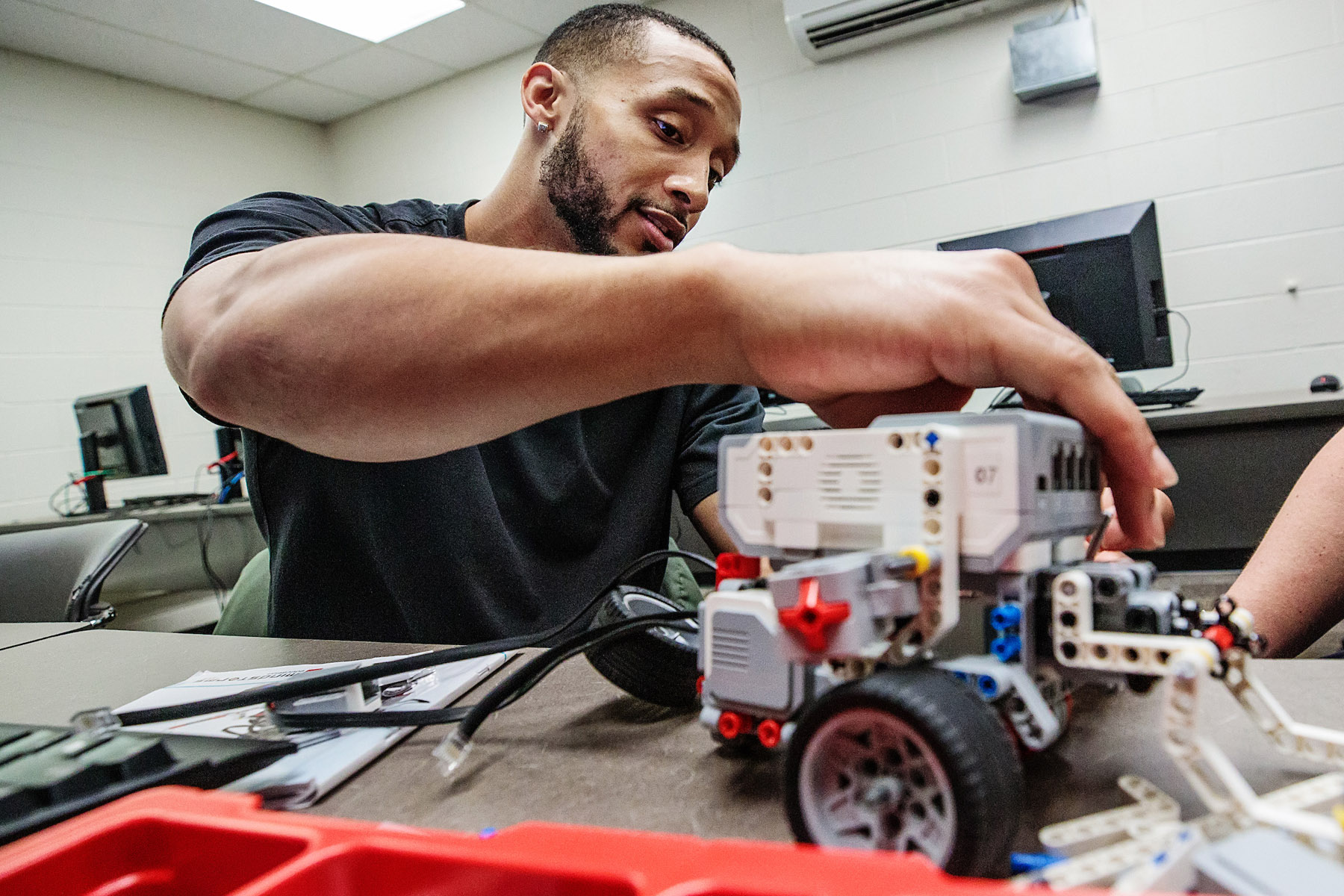 Image 11222019_BattleBots009.jpg