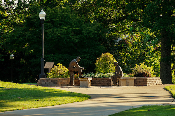 Image 08172020_statuesScenic001.jpg